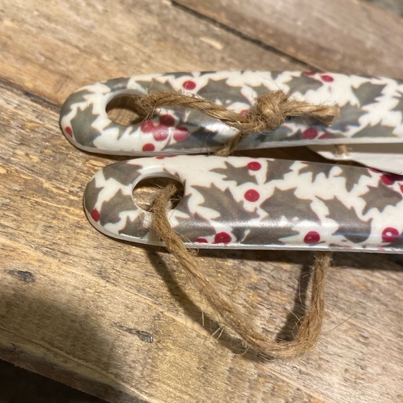 Christmas Red Berry & Green Holly Serving Spoon & Serving Fork Set Of 2 - Picture 16 of 16